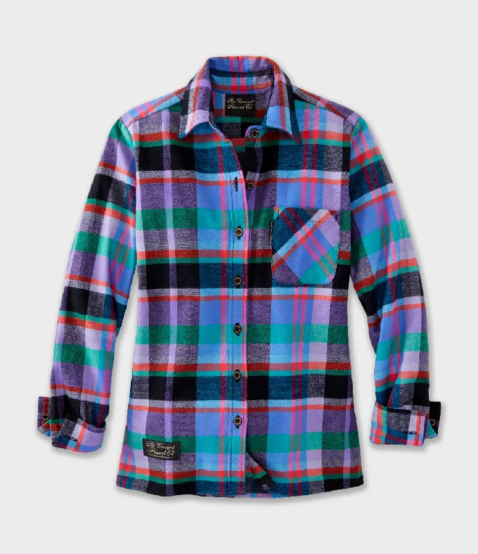 Men's Thermal - Lined Casual Shirts in Black for Added Warmth in Cold WeatherWomen's Classic Flannel Shirt - Garden Island Men's Thermal - Lined Casual Shirts in Black for Added Warmth in Cold WeatherWomen's Classic Flannel Shirt - Garden Island
