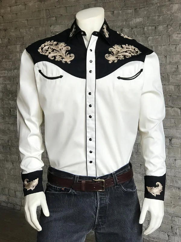 Men's Shearling - Lined Collar Casual Shirts in Brown for a Rustic and Warm AppealRockmount Mens White 100% Cotton Natural Vintage Tan Floral L/S Shirt Men's Shearling - Lined Collar Casual Shirts in Brown for a Rustic and Warm AppealRockmount Mens White 100% Cotton Natural Vintage Tan Floral L/S Shirt