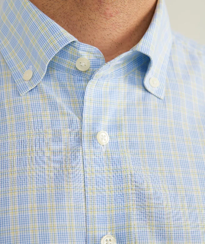 Men's Wrinkle - Resistant Polyester Blend Casual Shirts for Easy Travel and MaintenanceIvan Men's Wrinkle - Resistant Polyester Blend Casual Shirts for Easy Travel and MaintenanceIvan