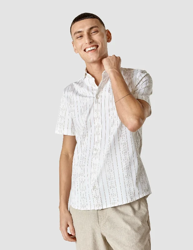 Men's Short - Sleeve Linen Casual Shirts in Light Khaki for a Breathable Summer OptionClassic Short Sleeve Shirt Earth Stripe