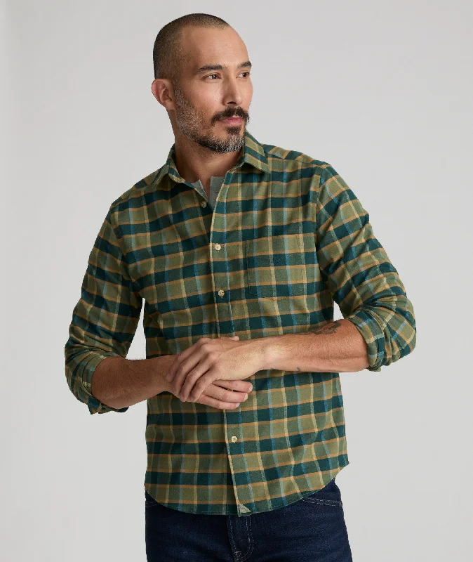 Plus Size Men's Plaid Flannel Casual Shirts in Earth Tones for a Cozy Fall OutfitPerformance Flannel Ryan Shirt