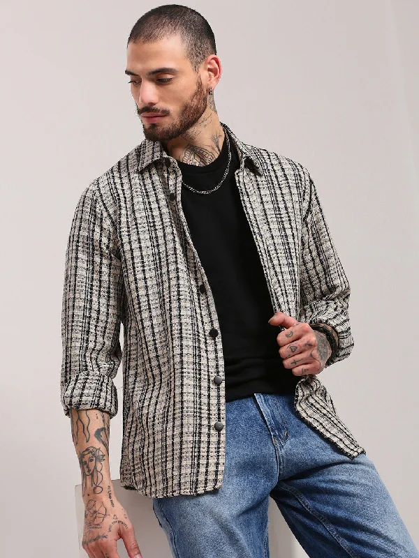 Plus Size Men's Plaid Flannel Casual Shirts in Earth Tones for a Cozy Fall OutfitMen Cream Checked Shacket