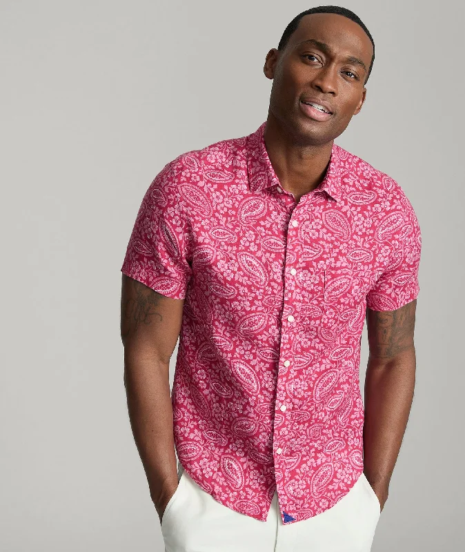 Men's Distressed Denim Casual Shirts with Frayed Edges for a Trendy and Rugged LookLinen Short-Sleeve Turner Shirt Men's Distressed Denim Casual Shirts with Frayed Edges for a Trendy and Rugged LookLinen Short-Sleeve Turner Shirt