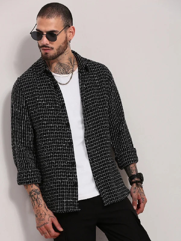 Men's Short - Sleeve Linen Casual Shirts in Light Khaki for a Breathable Summer OptionMen Black Checked Shacket