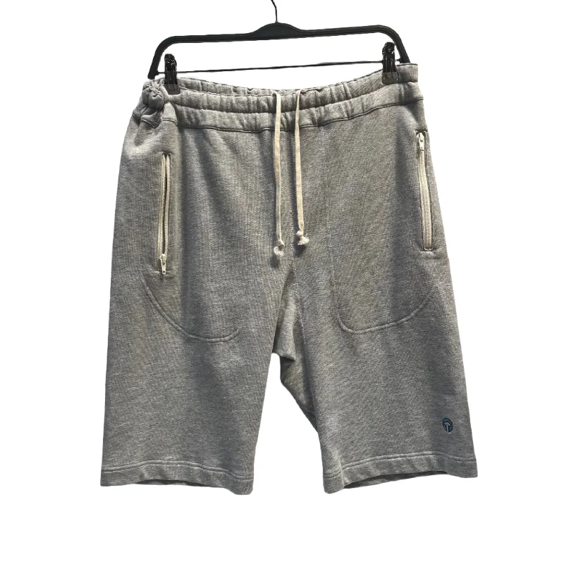 Men's wide - leg linen blend shorts for a relaxed beachside vibeCOMME des GARCONS SHIRT/Shorts/L/Cotton/SLV/ Men's wide - leg linen blend shorts for a relaxed beachside vibeCOMME des GARCONS SHIRT/Shorts/L/Cotton/SLV/