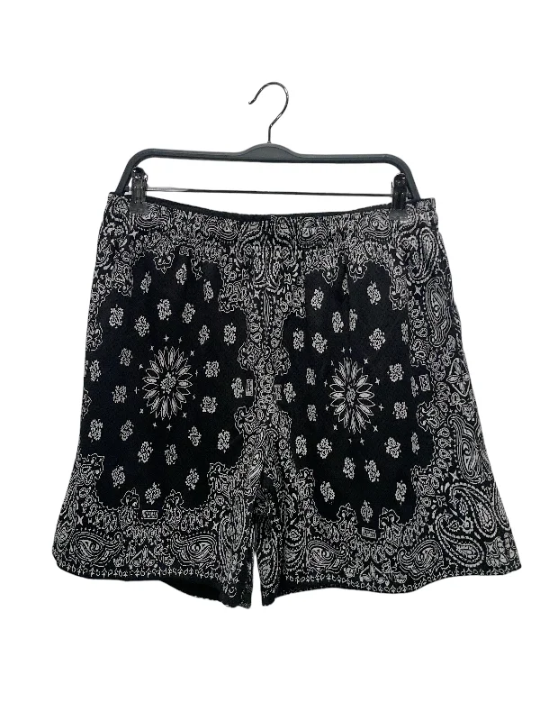 Men's camo print cargo shorts for outdoor adventuresBravest Studios/Shorts/XL/BLK/Paisley/