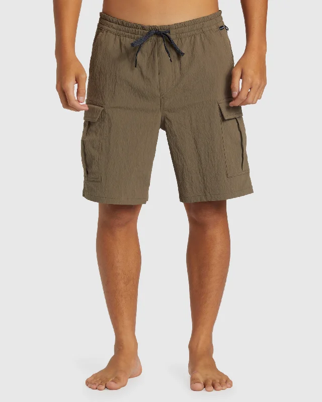 Men's high - waisted swim shorts with UPF protection for beach vacationsMens Taxer  19" Amphibian Hybrid Shorts