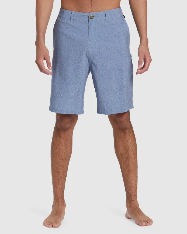 Men's plaid pattern wool blend shorts for a preppy fall styleMens Union Heather 20" Amphibian Boardshorts Men's plaid pattern wool blend shorts for a preppy fall styleMens Union Heather 20" Amphibian Boardshorts