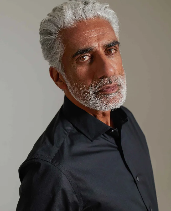 Men's Moisture - Wicking Performance Fabric Casual Shirts for Outdoor ActivitiesBlack Stretch Cotton Slim Fit Smart Casual Shirt - Single Cuff Men's Moisture - Wicking Performance Fabric Casual Shirts for Outdoor ActivitiesBlack Stretch Cotton Slim Fit Smart Casual Shirt - Single Cuff