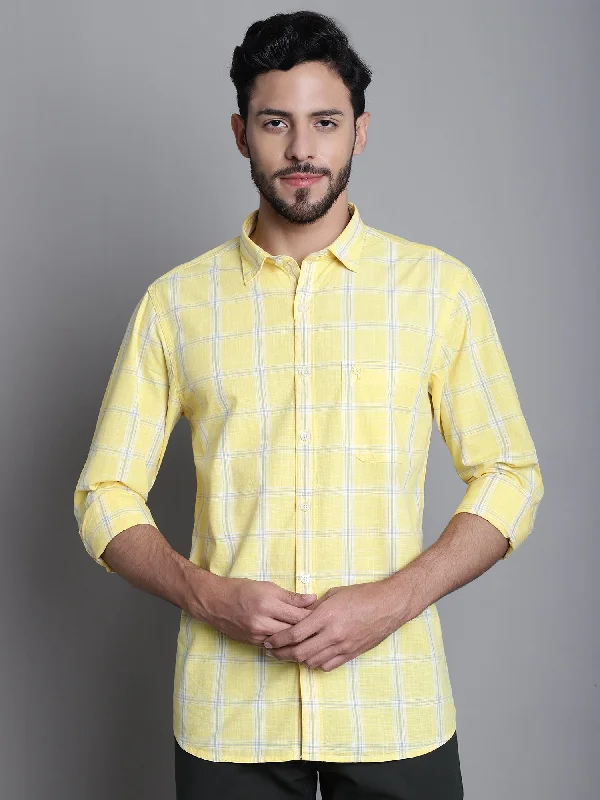 Men's Retro - Style Hawaiian Print Casual Shirts in Bold Patterns for a Tropical VacationMen's Yellow Casual Medium Checks Full Sleeve Shirt Men's Retro - Style Hawaiian Print Casual Shirts in Bold Patterns for a Tropical VacationMen's Yellow Casual Medium Checks Full Sleeve Shirt