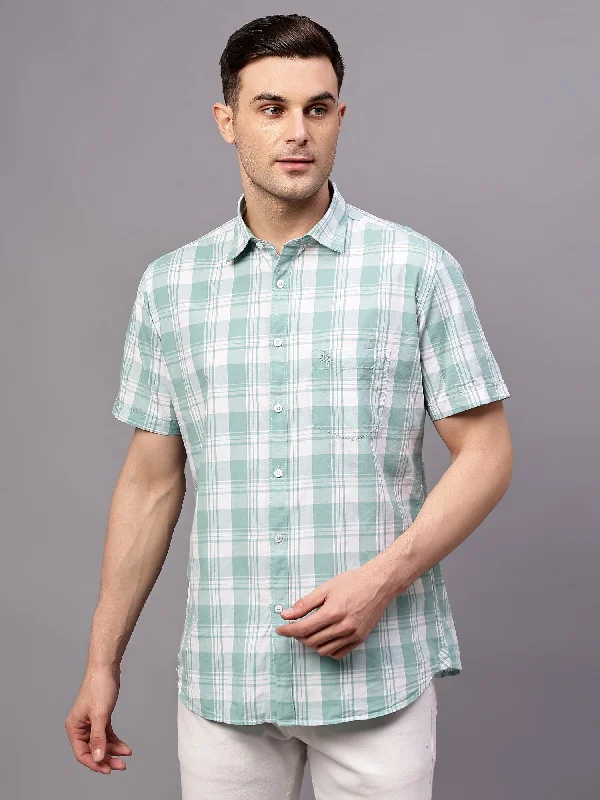 Men's Organic Cotton Casual Shirts with a Soft Handfeel for Everyday ComfortMen's Turquoise Casual Big Checks Half sleeve Shirt Men's Organic Cotton Casual Shirts with a Soft Handfeel for Everyday ComfortMen's Turquoise Casual Big Checks Half sleeve Shirt