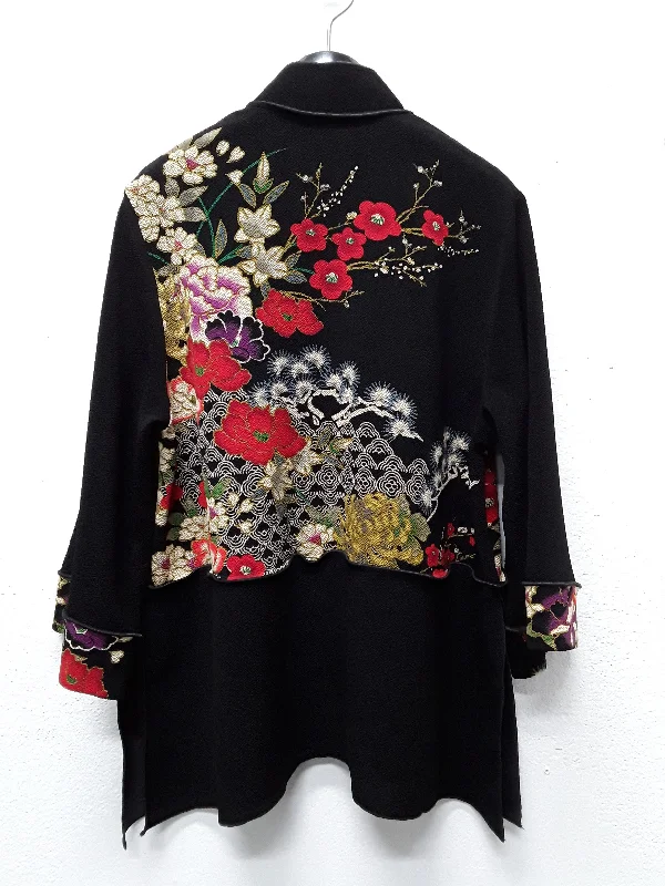 Hooded men jackets with a detachable faux - fur trim for added warmthMOONLIGHT JACKET CM110 (3 prints, Blue Daisy, Purple Garden, Peacock)