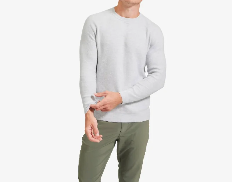 Men's Zip - Up Fleece - Lined Sweater in Black with Thumbholes for Outdoor Winter ActivitiesCassady Crewneck Sweater In Light Gray Solid