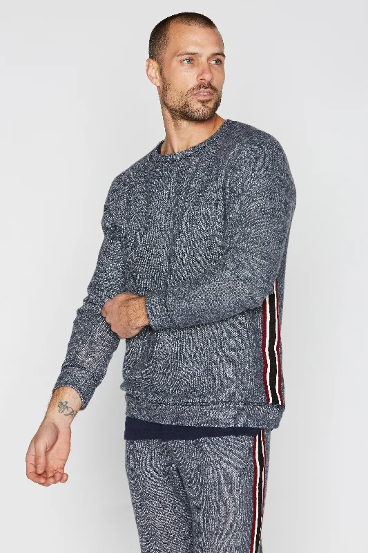 Men's Ribbed Knit Cardigan in Grey with Pockets for a Practical and Fashionable PieceMen's Soft Knit Melange Side Stripe Pullover Sweater