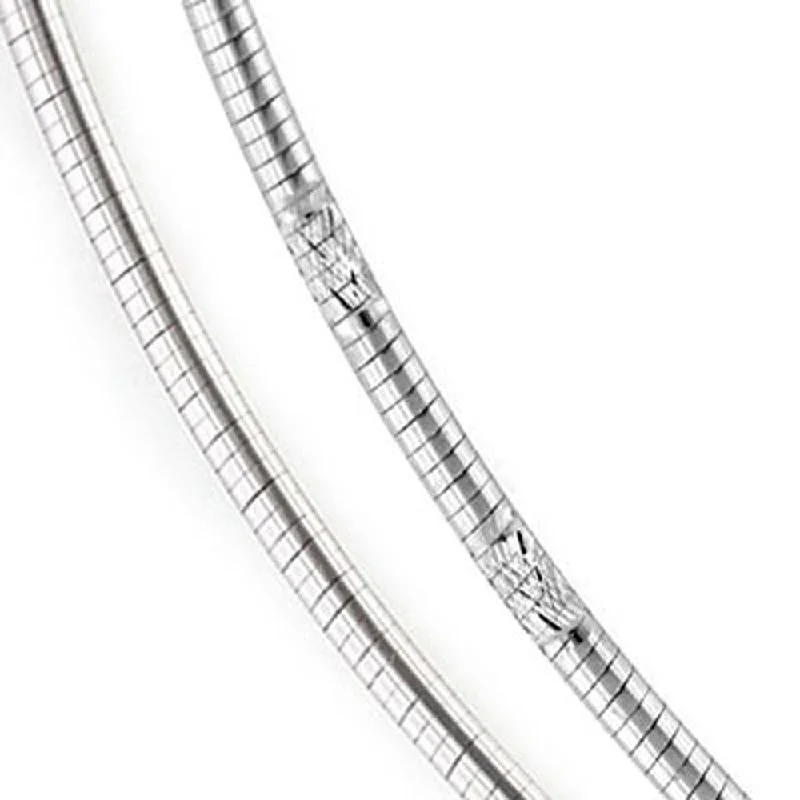 Men coats with a quilted pattern for added texture and warmth14k White Gold Italian Reversible Omega Chain Necklace 1.80mm wide 15.5 inch long Men coats with a quilted pattern for added texture and warmth14k White Gold Italian Reversible Omega Chain Necklace 1.80mm wide 15.5 inch long