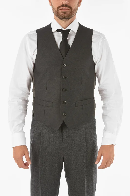 Men coats with a hooded design for added protection against the elementsCorneliani Cc Collection Virgin Wool Refined Waistcoat Men coats with a hooded design for added protection against the elementsCorneliani Cc Collection Virgin Wool Refined Waistcoat