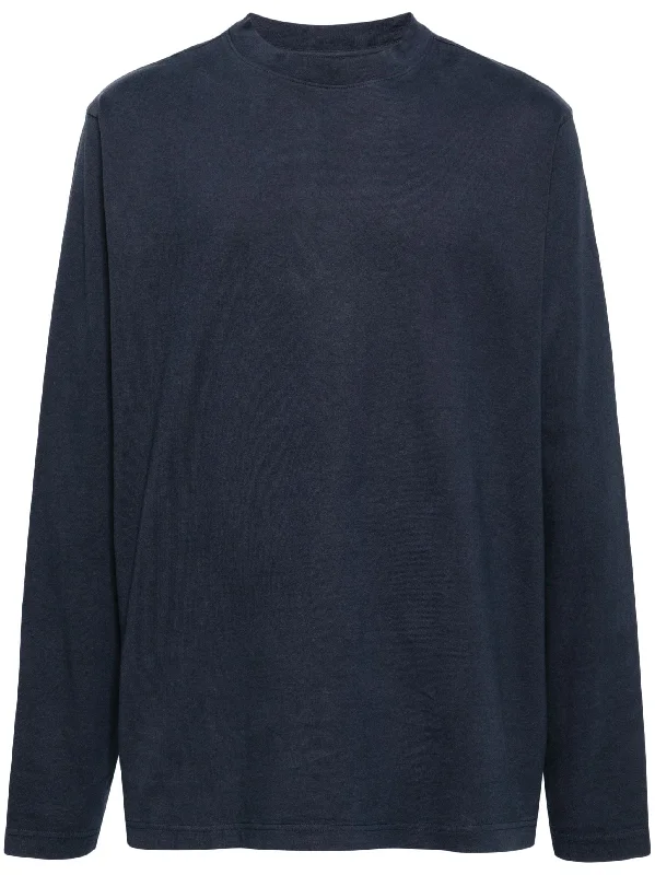 Lightweight men vest made from recycled materials for eco - conscious consumersCrew-Neck Long-Sleeve T-Shirt