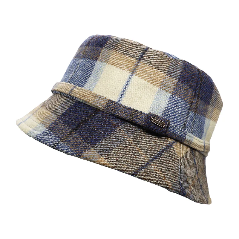Men vest with a zip - off hood for added protection in inclement weatherIrish Wool Emily Bucket Hat