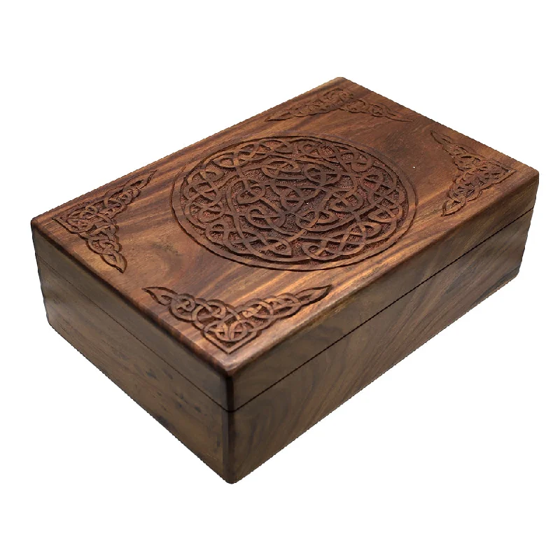 Plus - size men vest with an extended length for a comfortable fitShisham Wood Celtic Box