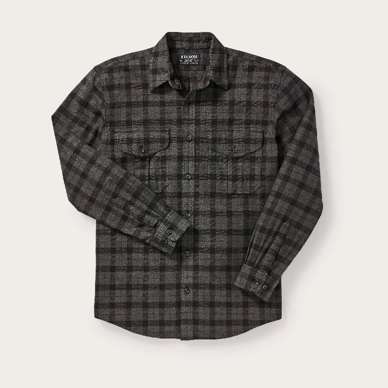 Men's long sleeve slim fit button - down shirts for business meetingsALASKAN GUIDE SHIRT