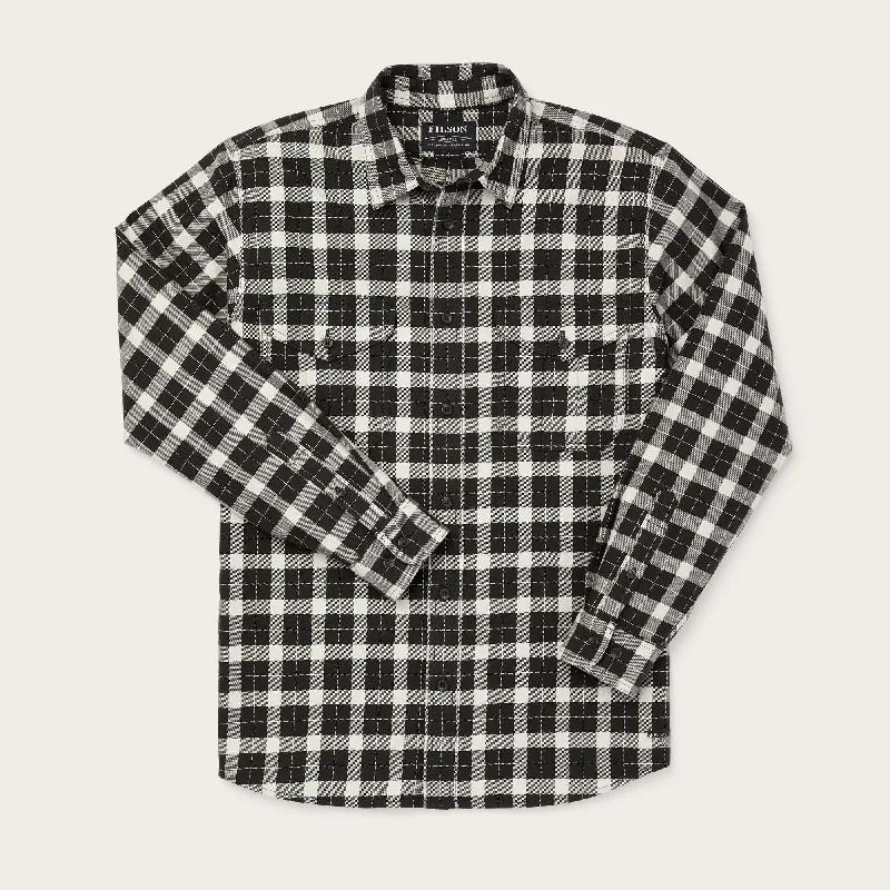 Men's long sleeve dress shirts with French cuffs for formal eventsLIGHTWEIGHT ALASKAN GUIDE SHIRT