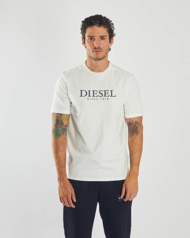 Men's printed Hawaiian t - shirts for tropical vacationsBenjamin Tee Solar White