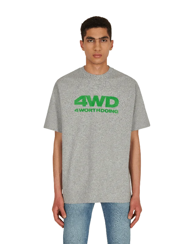 Men's distressed denim - look t - shirts with a rugged appealLogo T-Shirt Grey