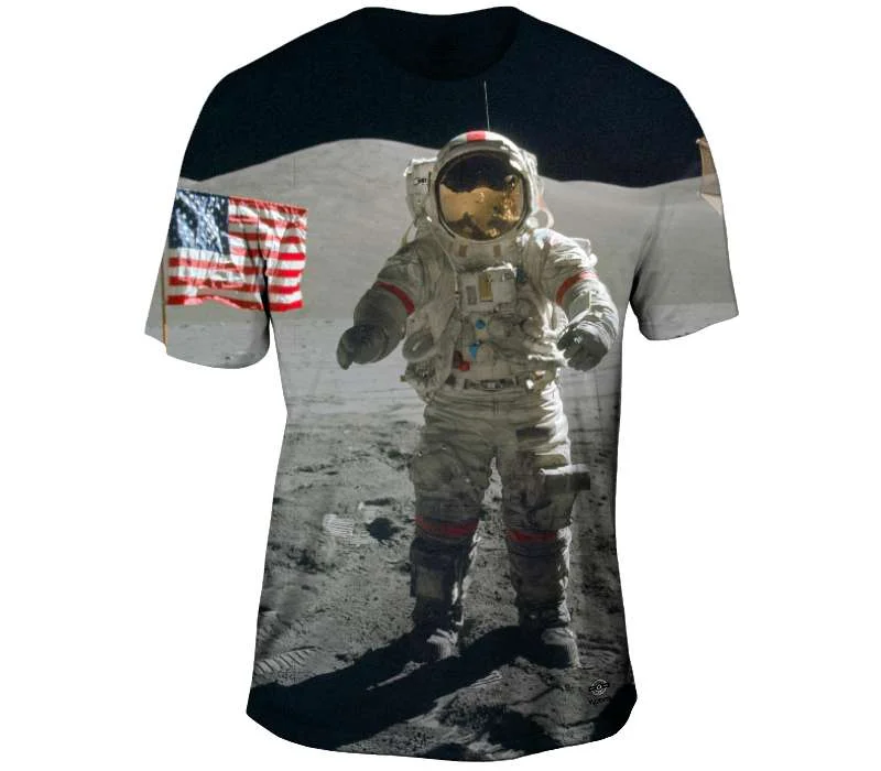 Men's plus - size pocket t - shirts with a classic lookApollo 17 Cernan On Moon