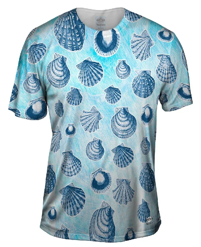 Men's polo t - shirts with a contrast collar for a preppy lookCalm Shells Light Blue