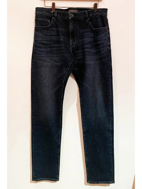 Men's relaxed fit casual chino pants for weekend brunchesSLIM FIT INNES WASH JEANS J702IY3-CAAB