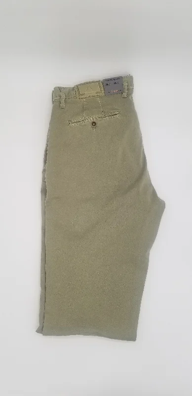 Men's camo print casual utility pants for a rugged outdoor feelSlim Fit Rob Light Jeans Chino Super Stretch 6287 1582 Light Green