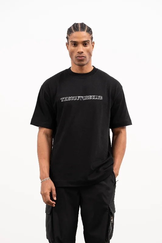Men's distressed denim - look t - shirts with a rugged appealCOPYRIGHT OUTLINE PRINT T-SHIRT - BLACK