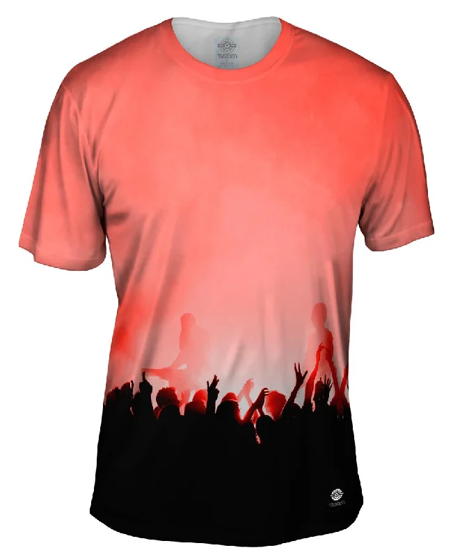 Men's antimicrobial t - shirts for odor - free freshness during travelEdm Music Makes The Crowd Red