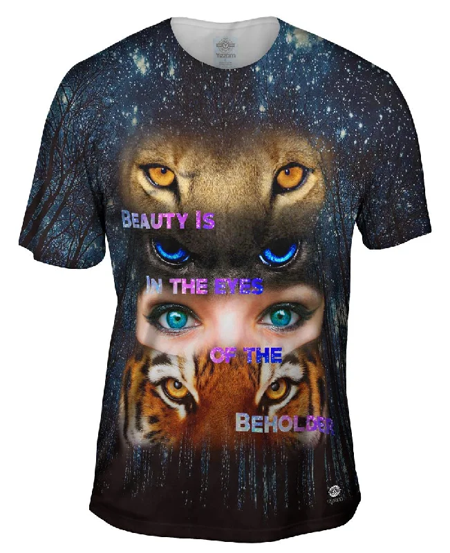 Men's polo t - shirts with a contrast collar for a preppy lookEyes