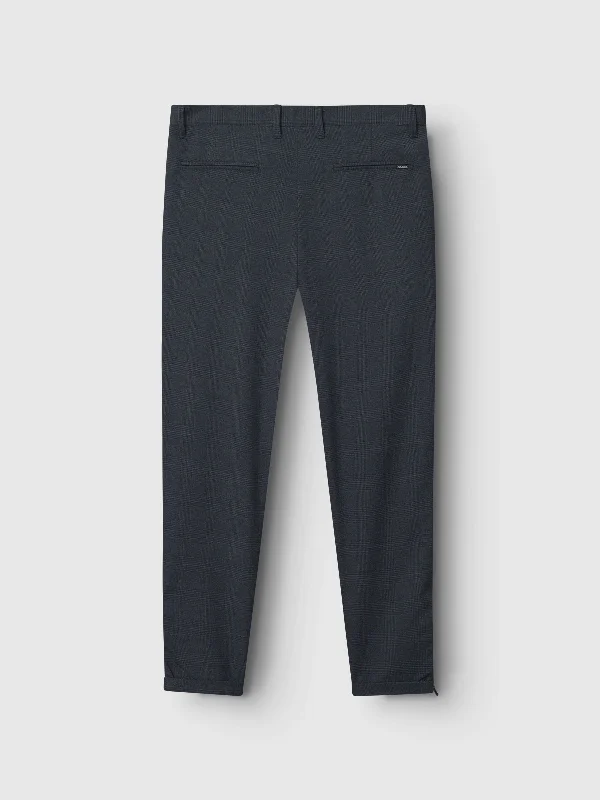 Men's high - waisted casual corduroy pants for a vintage charmGABBA Pisa Field Navy Pant