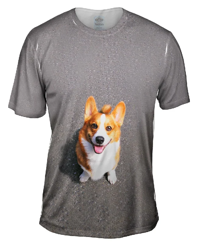 Men's distressed denim - look t - shirts with a rugged appealHuggable Corgi