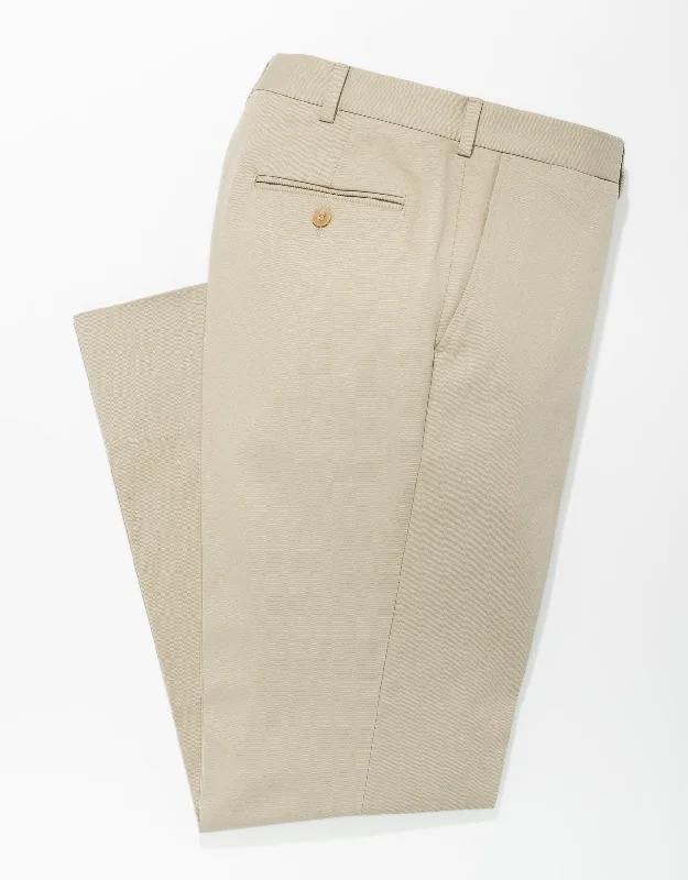 Men's camo print casual utility pants for a rugged outdoor feelKHAKI COTTON CHINO PANTS - TRIM FIT