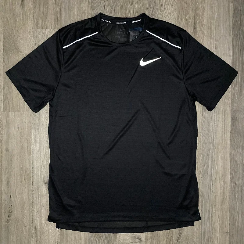 Men's short - sleeve linen t - shirts for summer beach outingsNike Miler Tee Black