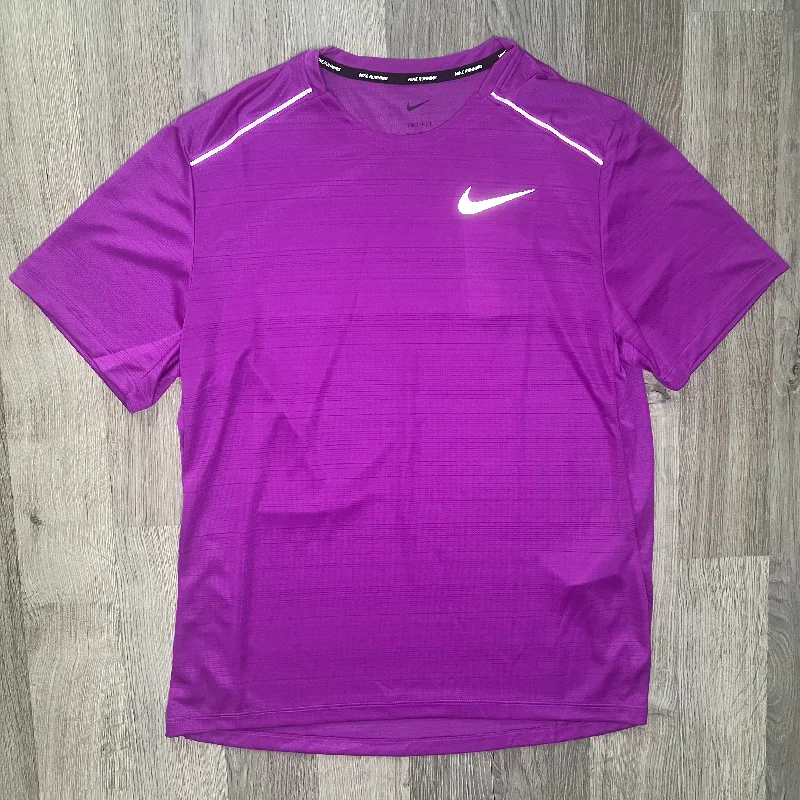 Men's antimicrobial t - shirts for odor - free freshness during travelNike Miler Tee Purple