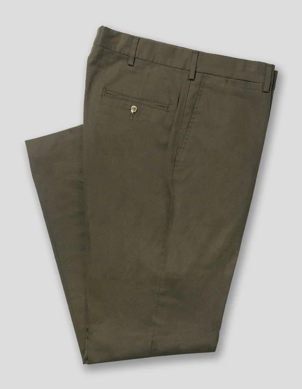 Men's pastel colored casual cotton pants for a spring - friendly styleSANDED TWILL PANTS - OLIVE