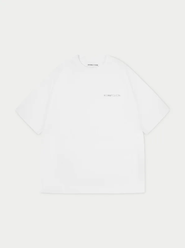 Men's mock - neck t - shirts with a modern and sleek styleSEASON 24 RELAXED FIT T-SHIRT - WHITE Men's mock - neck t - shirts with a modern and sleek styleSEASON 24 RELAXED FIT T-SHIRT - WHITE