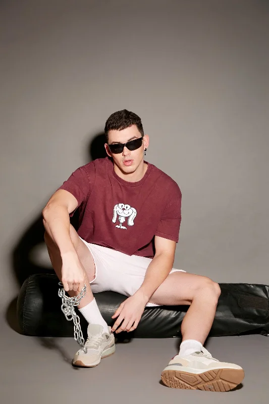 Men's polo t - shirts with a contrast collar for a preppy lookSignature Bunny Faded Effect Oversized T-shirt Men's polo t - shirts with a contrast collar for a preppy lookSignature Bunny Faded Effect Oversized T-shirt