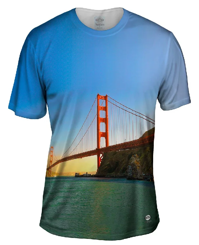Men's ribbed t - shirts with a textured finish for added styleStill Waters Golden Gate Bridge