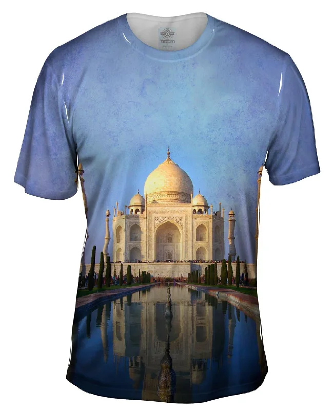 Men's antimicrobial t - shirts for odor - free freshness during travelTaj Mahal