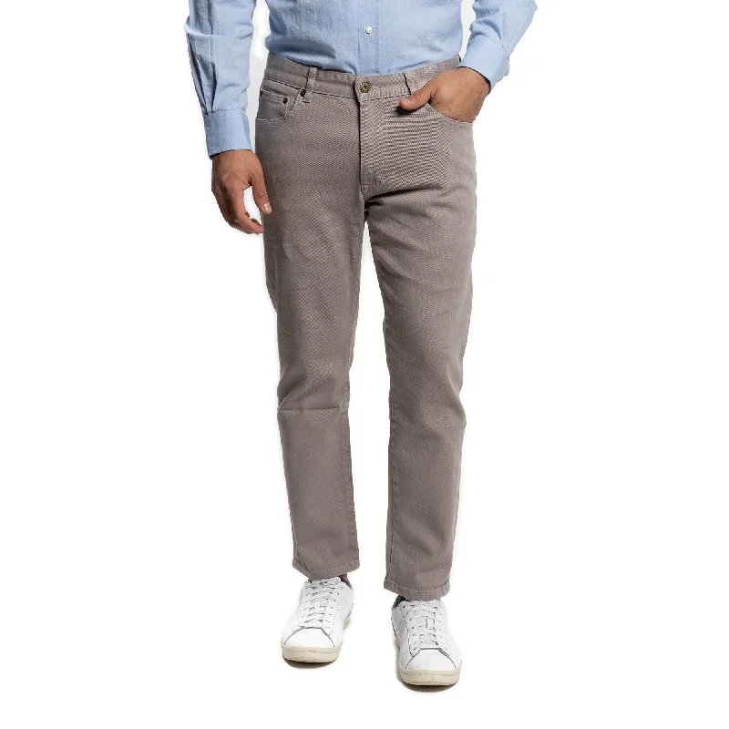 Men's ripped knee casual denim pants for a trendy street lookTravel Jeans Standard Fit - Light Grey