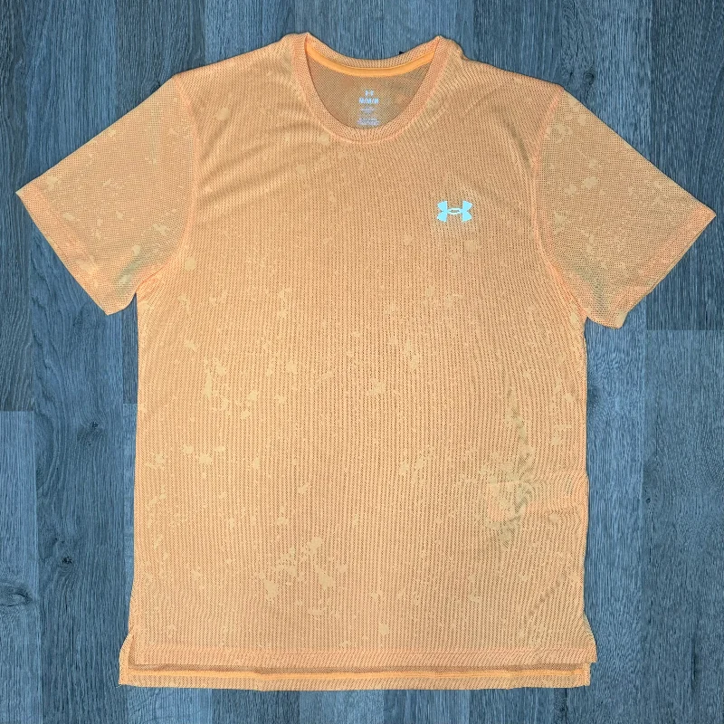 Men's polo t - shirts with a contrast collar for a preppy lookUnder Armour Launch Splatter Tee - Orange Men's polo t - shirts with a contrast collar for a preppy lookUnder Armour Launch Splatter Tee - Orange