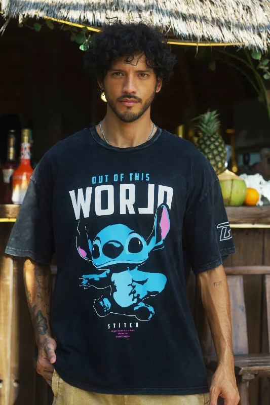 Men's plus - size pocket t - shirts with a classic lookWorld Of Stitch Oversized T-shirt
